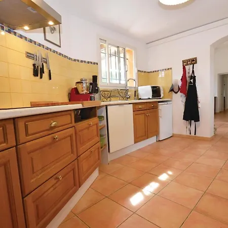 Gorgeous In Vecchio With Kitchen Holiday home