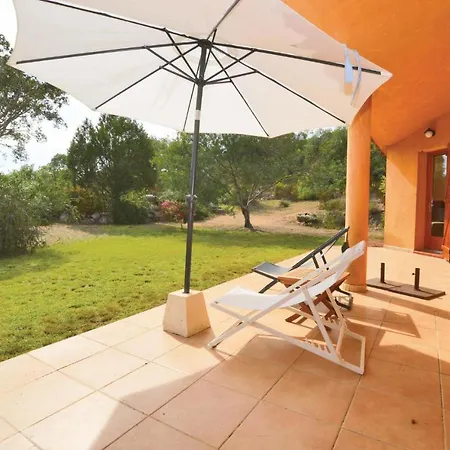 Gorgeous In Vecchio With Kitchen Hébergement de vacances