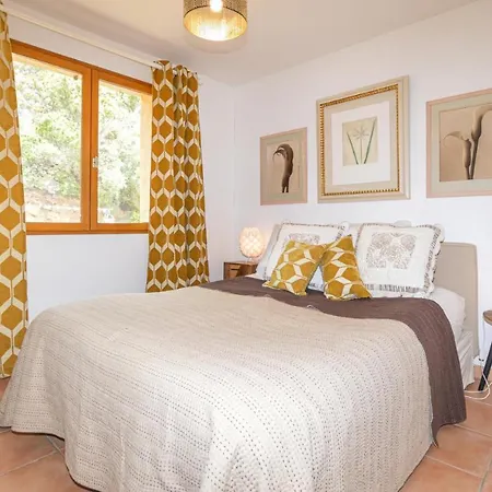 Gorgeous In Vecchio With Kitchen *
